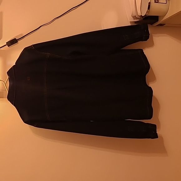 Buffalo David Bitton Dark Wash Denim Button Up Shacket NWT - Picture 3 of 4